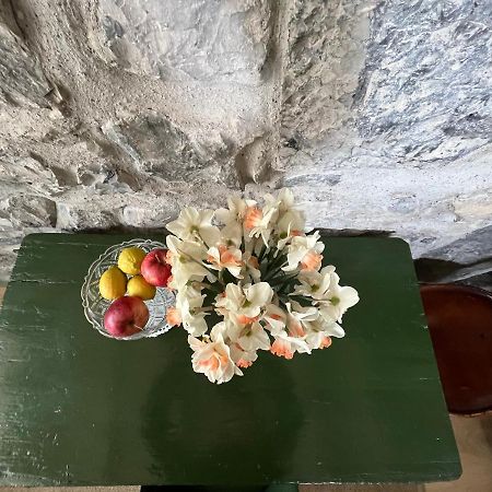Castagna Holiday Home Nesso Luaran gambar