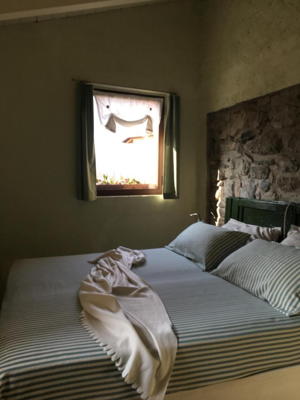 Castagna Holiday Home Nesso Luaran gambar